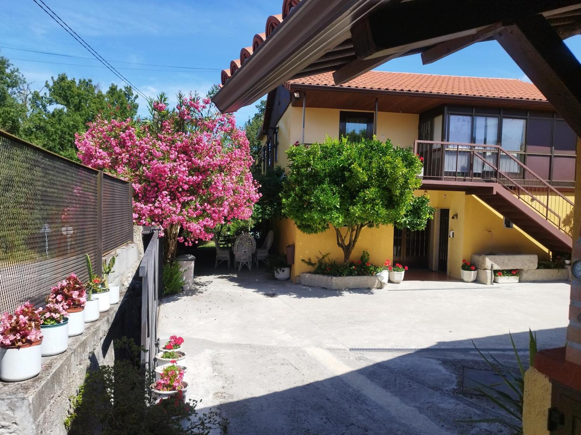 Casa Da Vieira Hotel Ourense Luaran gambar